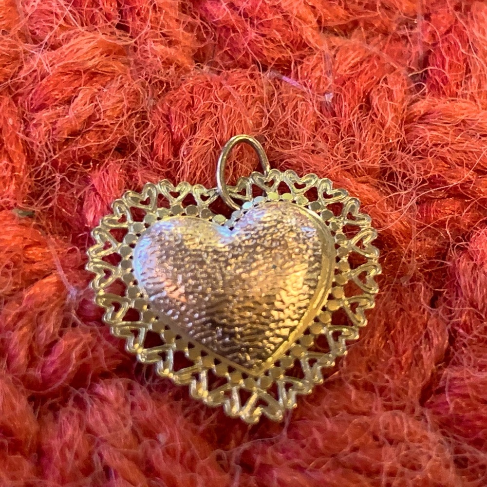 Petite heart charm or pendant, real gold